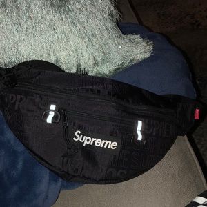 Authentic Supreme Fanny Pack
